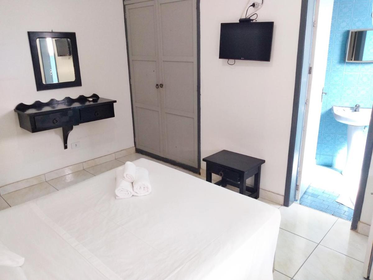 Hotel Ficare 2*